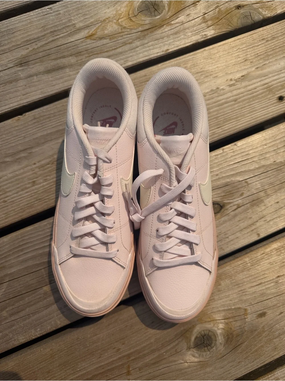 Nike Court Vision Low Sneakers – Women’s Size 9.5 (Light Pink)